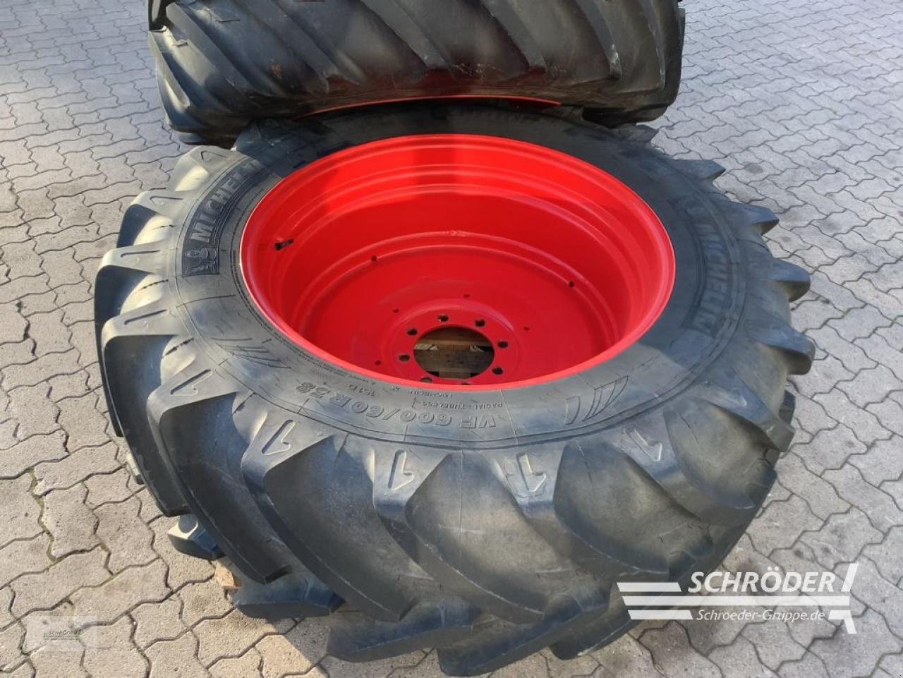 Zwillingsrad du type Michelin 600/60 R38, Gebrauchtmaschine en Völkersen (Photo 4)