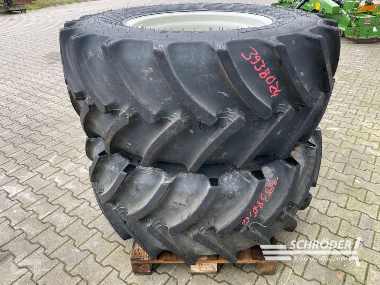 Zwillingsrad typu Mitas 2X 540/65 R28, Neumaschine w Wildeshausen (Zdjęcie 2)