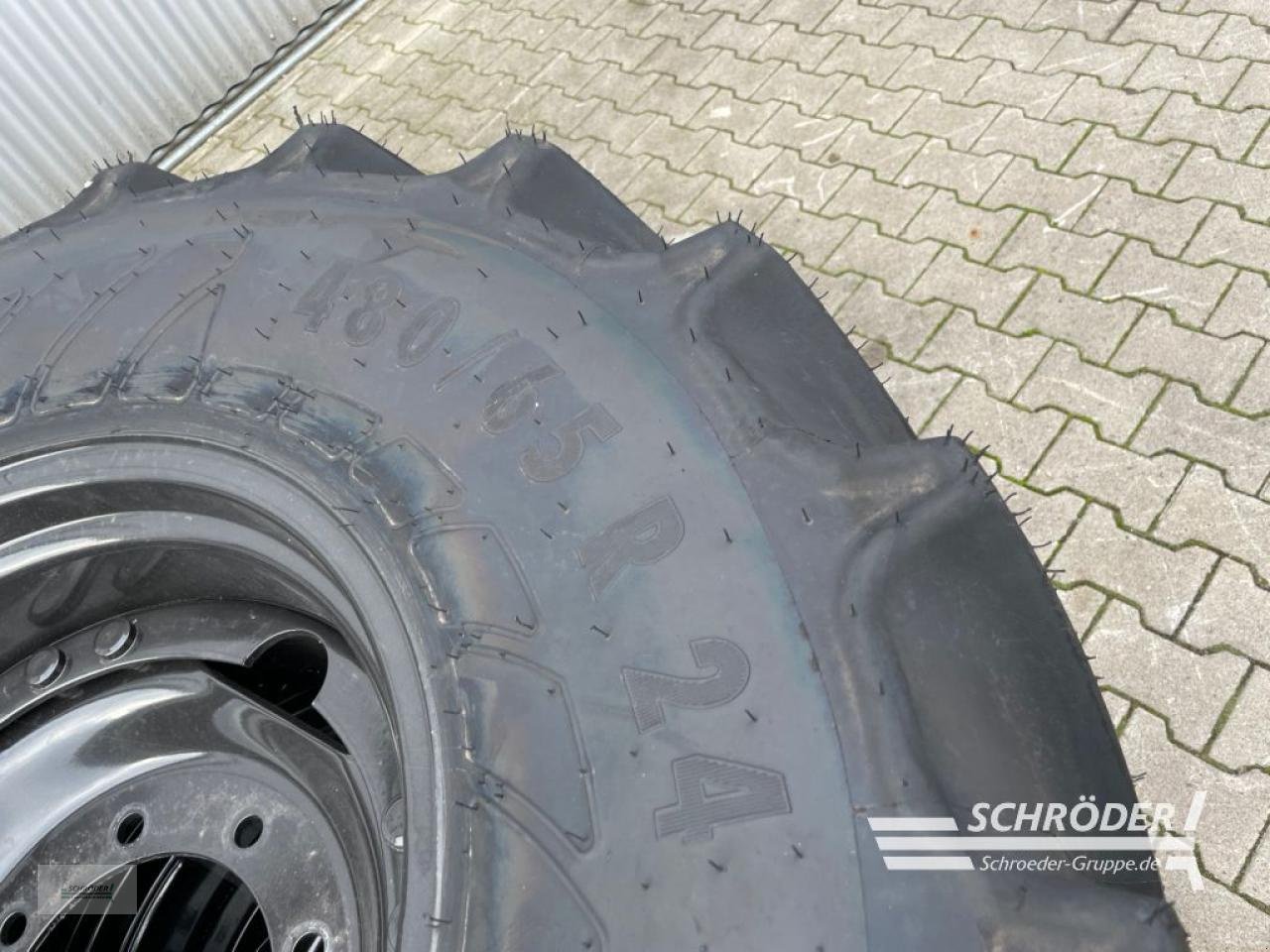 Zwillingsrad typu Mitas 480/65 R24 + 600/65 R34, Neumaschine w Wildeshausen (Zdjęcie 8)