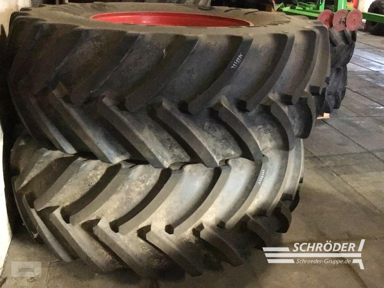 Zwillingsrad tip Mitas FENDT KOMPLETTRÄDER 650/65R34+710/75R42, Gebrauchtmaschine in Penzlin (Poză 7)