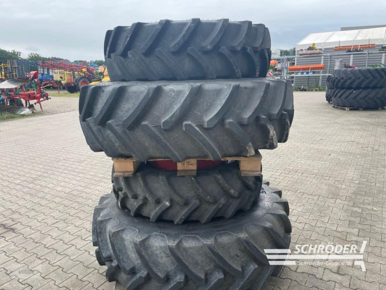 Zwillingsrad tipa Sonstige 2X 360/70 R28 / 2X 460/85 R34, Gebrauchtmaschine u Wildeshausen (Slika 3)