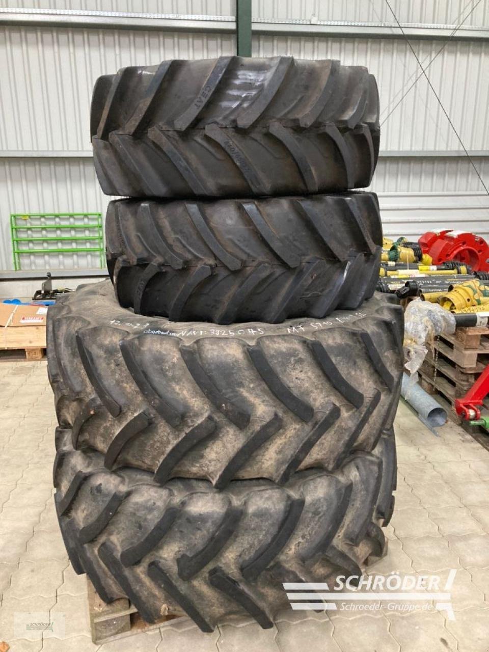 Zwillingsrad van het type Sonstige 440/65 R24 + 540/65 R34, Gebrauchtmaschine in Hemmoor (Foto 1)