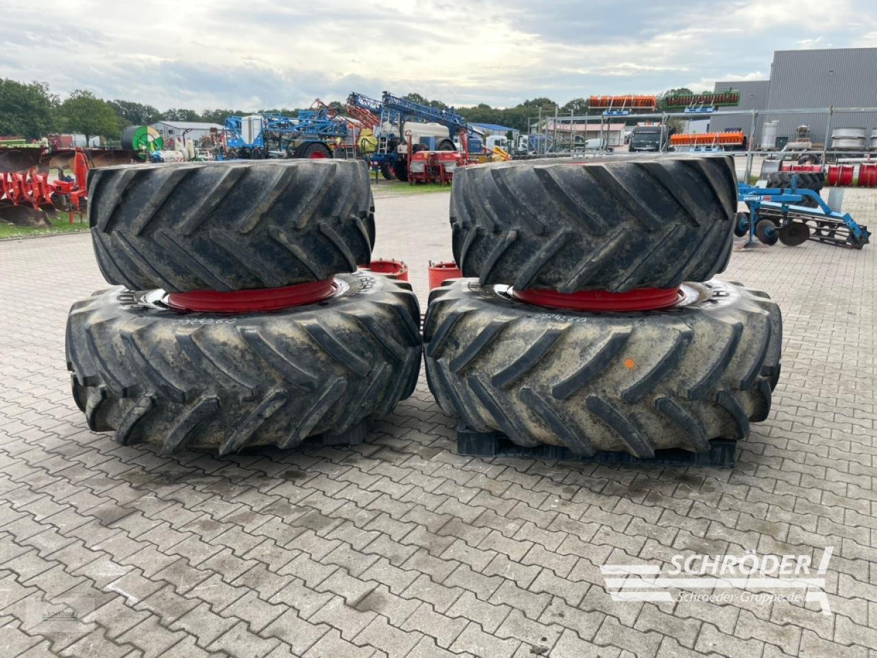 Zwillingsrad du type Sonstige 600/70 R30 + 650/85 R38, Gebrauchtmaschine en Wildeshausen (Photo 4)