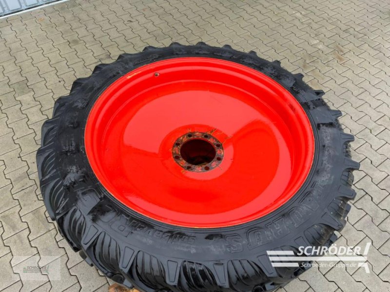 Zwillingsrad del tipo Taurus 2X 300/90 R46, Gebrauchtmaschine In Scharrel (Immagine 1)