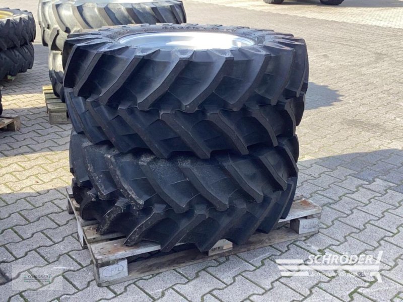 Zwillingsrad typu Trelleborg 2X 440/65 R24 / 2X 540/65 R34, Neumaschine v Twistringen (Obrázok 1)