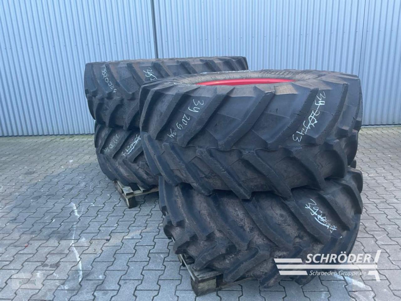 Zwillingsrad del tipo Trelleborg 2X 540/65 R 30 # 2X 650/65 R 42, Gebrauchtmaschine In Wildeshausen (Immagine 1)