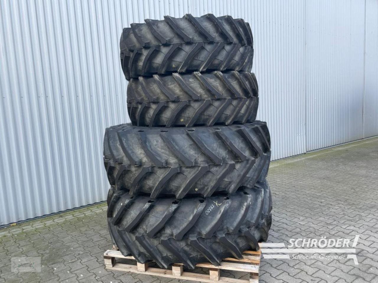 Zwillingsrad typu Trelleborg 480/65 R28 + 600/65 R38, Neumaschine w Wildeshausen (Zdjęcie 2)