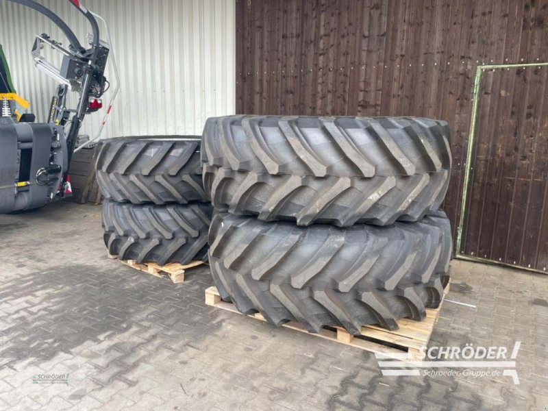 Zwillingsrad del tipo Trelleborg VF600/70 R30 + VF710/70 R42, Neumaschine en Wildeshausen (Imagen 1)