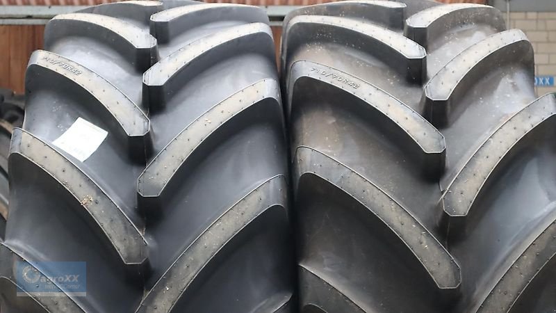 Reifen typu Bridgestone VF710/70R42 --VT-TRACTOR--SONDERPOSTEN--REIFEN MIT KLEINER MACKE--, Neumaschine w Ennigerloh (Zdjęcie 3)