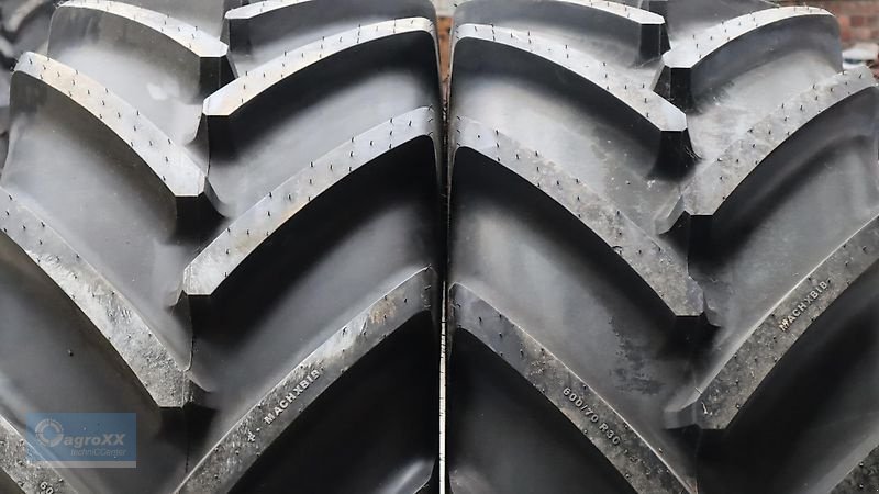 Reifen van het type Michelin MachXBIB--600/70R30--158D--NEU--SONDERPOSTEN--BEGRENZTE STÜCKZAHL--, Neumaschine in Ennigerloh (Foto 4)