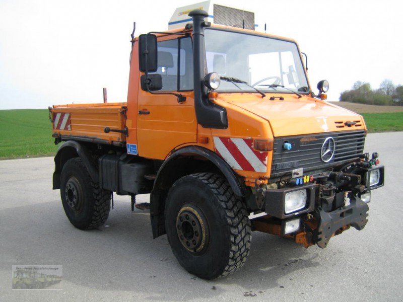 Mercedes-Benz Unimog U 1600 Unimog - technikboerse.com