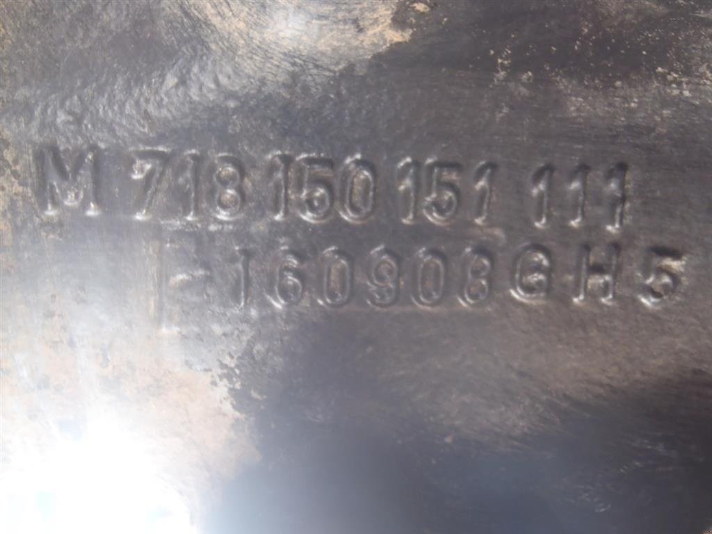 Sonstiges Traktorzubehör typu Massey Ferguson 7465 Bagaksel V / Rear axle L, Gebrauchtmaschine v Viborg (Obrázok 2)