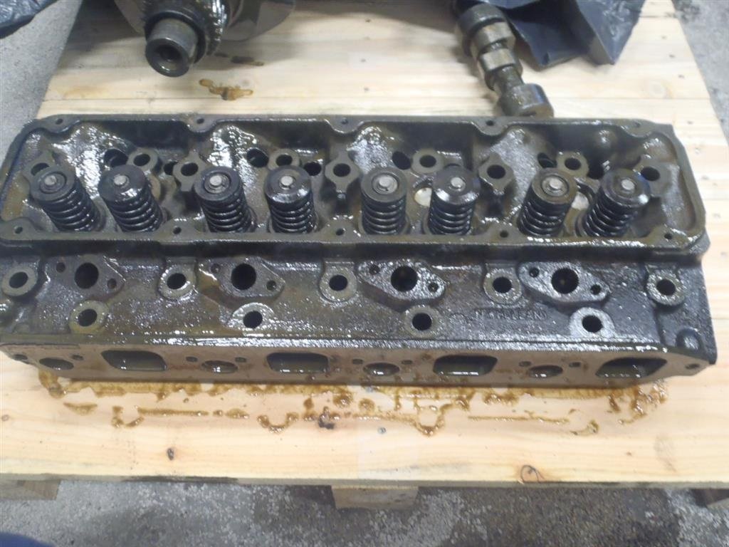 Sonstiges Traktorzubehör del tipo New Holland 675E // Topstykke / Cylinder Head, Gebrauchtmaschine In Viborg (Immagine 2)