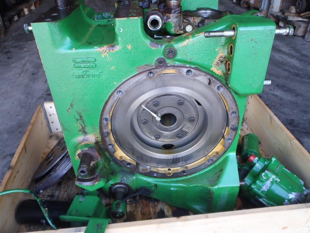 Sonstiges Traktorzubehör of the type John Deere 7710 Bagtøj / Rear Transmission, Gebrauchtmaschine in Viborg (Picture 2)