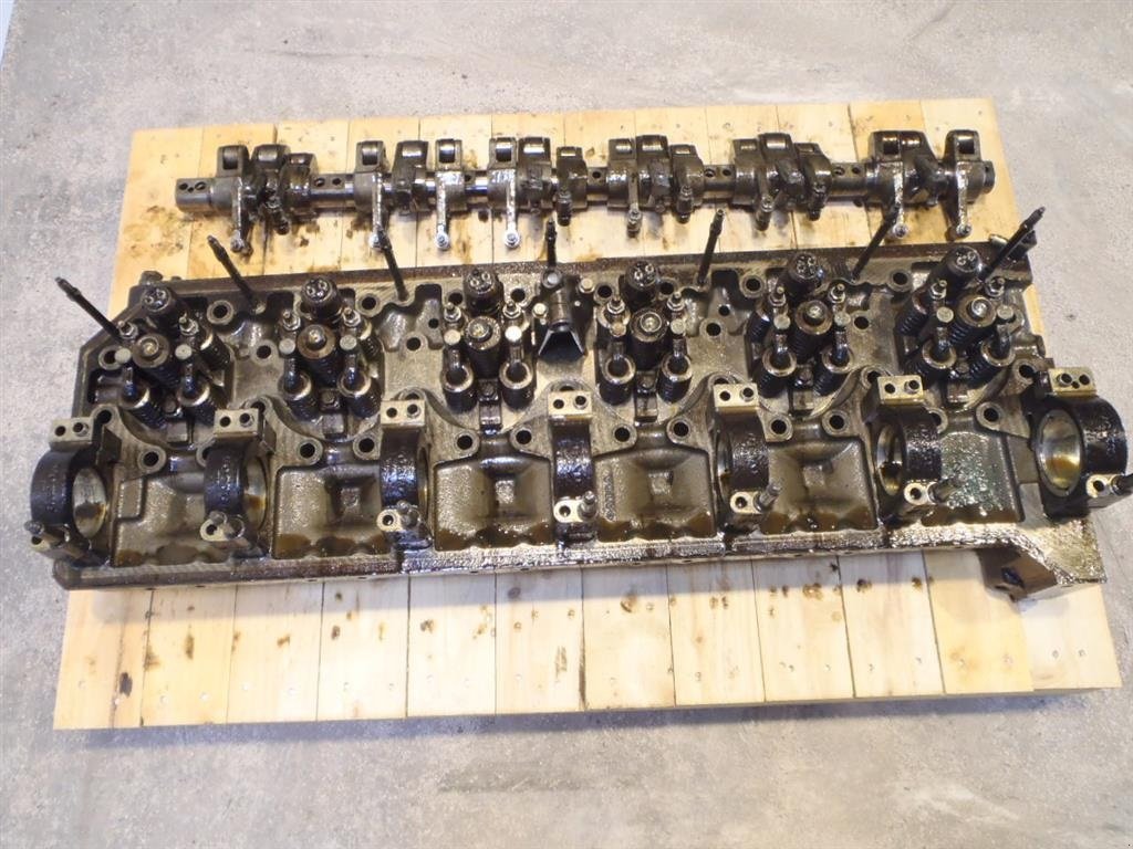 Sonstiges Traktorzubehör of the type Volvo L180E Topstykke / Cylinder Head, Gebrauchtmaschine in Viborg (Picture 5)