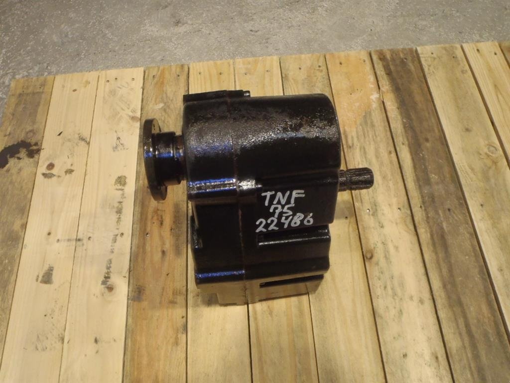 Sonstiges Traktorzubehör tipa New Holland TN75F Front PTO, Gebrauchtmaschine u Viborg (Slika 4)