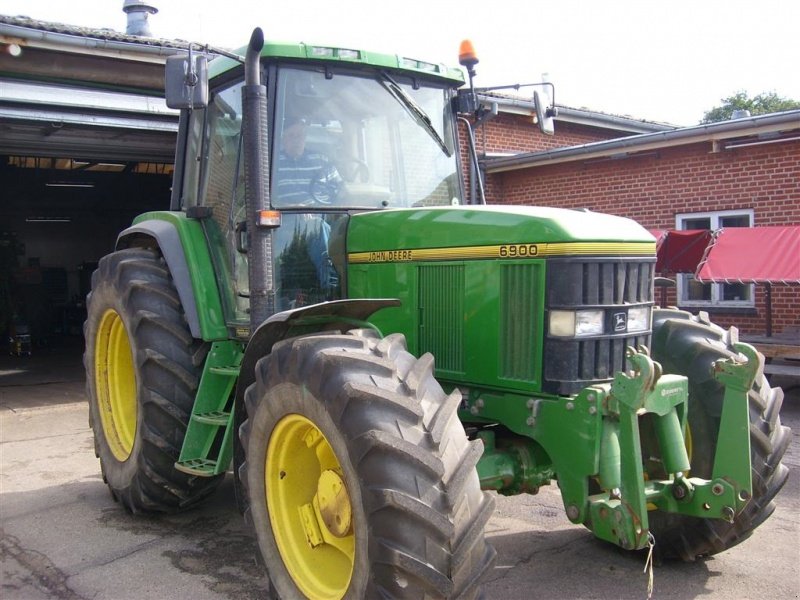 John Deere 6900 TYPE II Tractor, 8660 Skanderborg - technikboerse.com