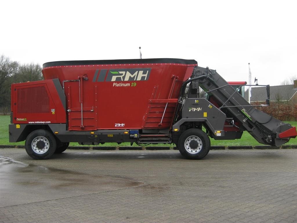 Futterverteilwagen от тип RMH Platinum 19, Gebrauchtmaschine в Gram (Снимка 5)