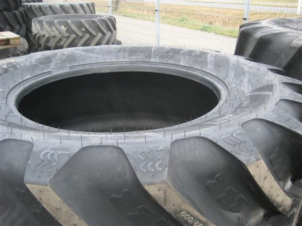 Reifen типа BKT 600/65R34 Nye, Gebrauchtmaschine в Rødekro (Фотография 2)