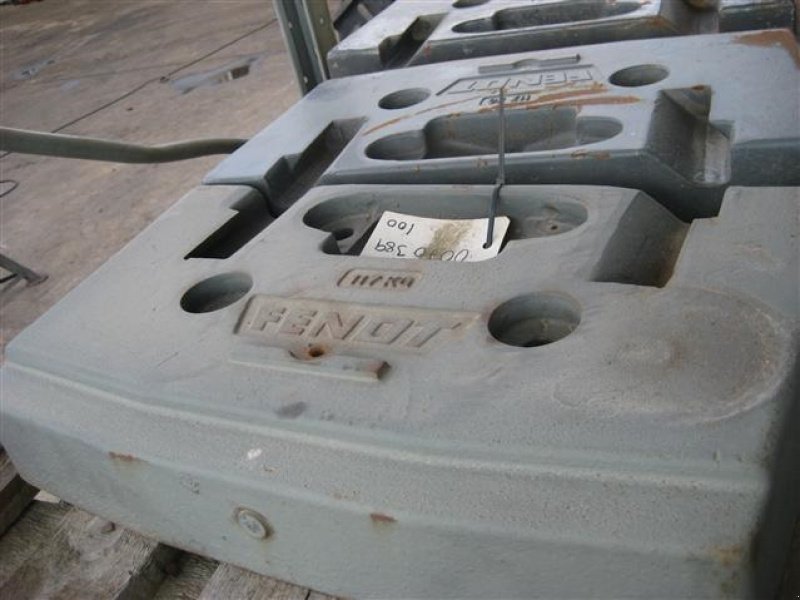 Frontgewicht van het type Fendt Frontklodser 117 kg, Gebrauchtmaschine in Rødekro (Foto 1)