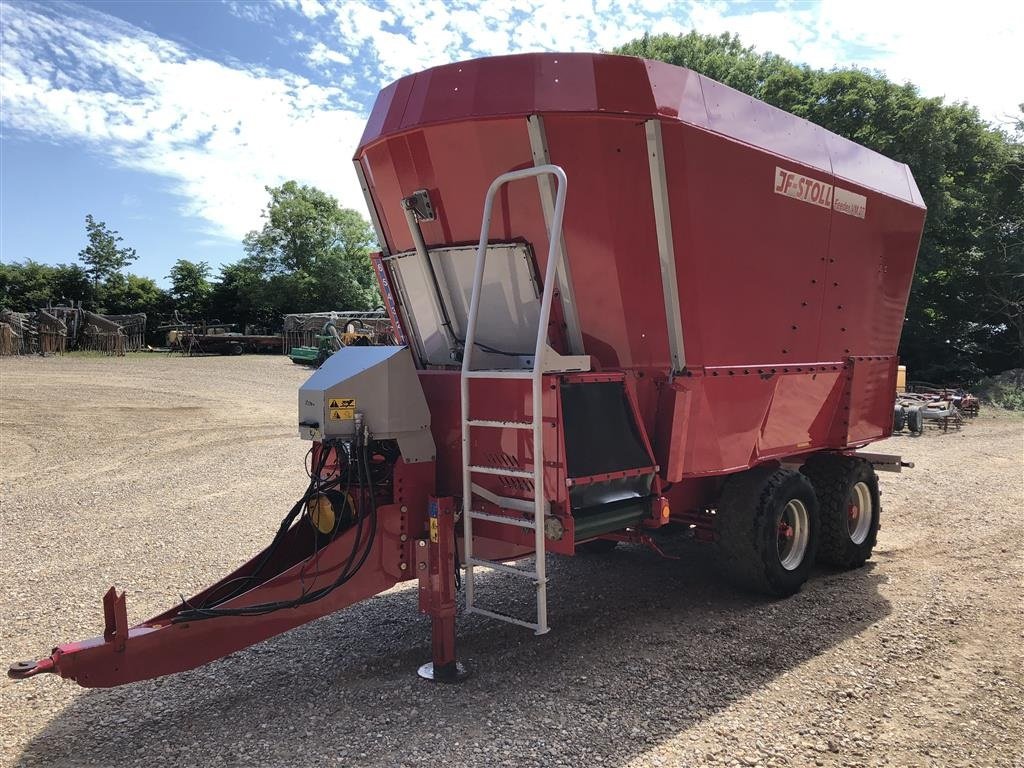 Futterverteilwagen Türe ait JF VM27  Feeder vertikalblander, Gebrauchtmaschine içinde Nykøbing Mors (resim 6)