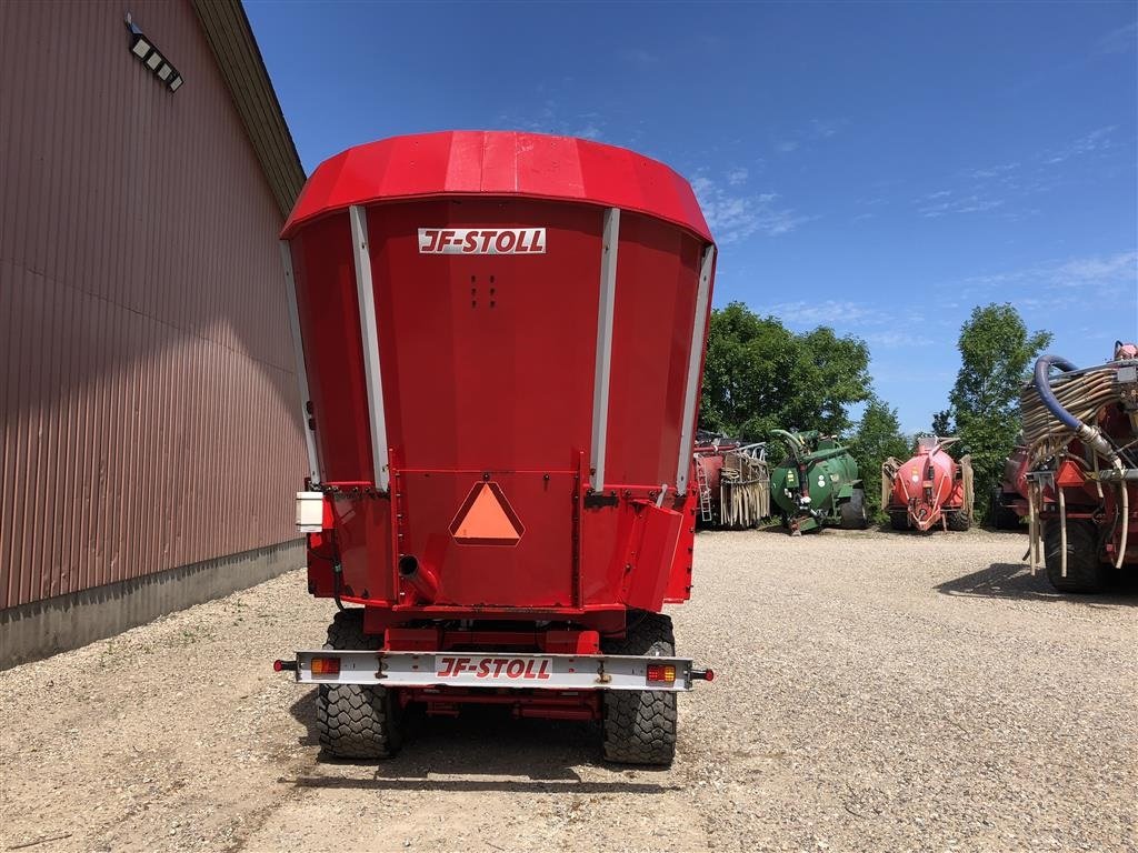 Futterverteilwagen typu JF VM27  Feeder vertikalblander, Gebrauchtmaschine v Nykøbing Mors (Obrázok 4)