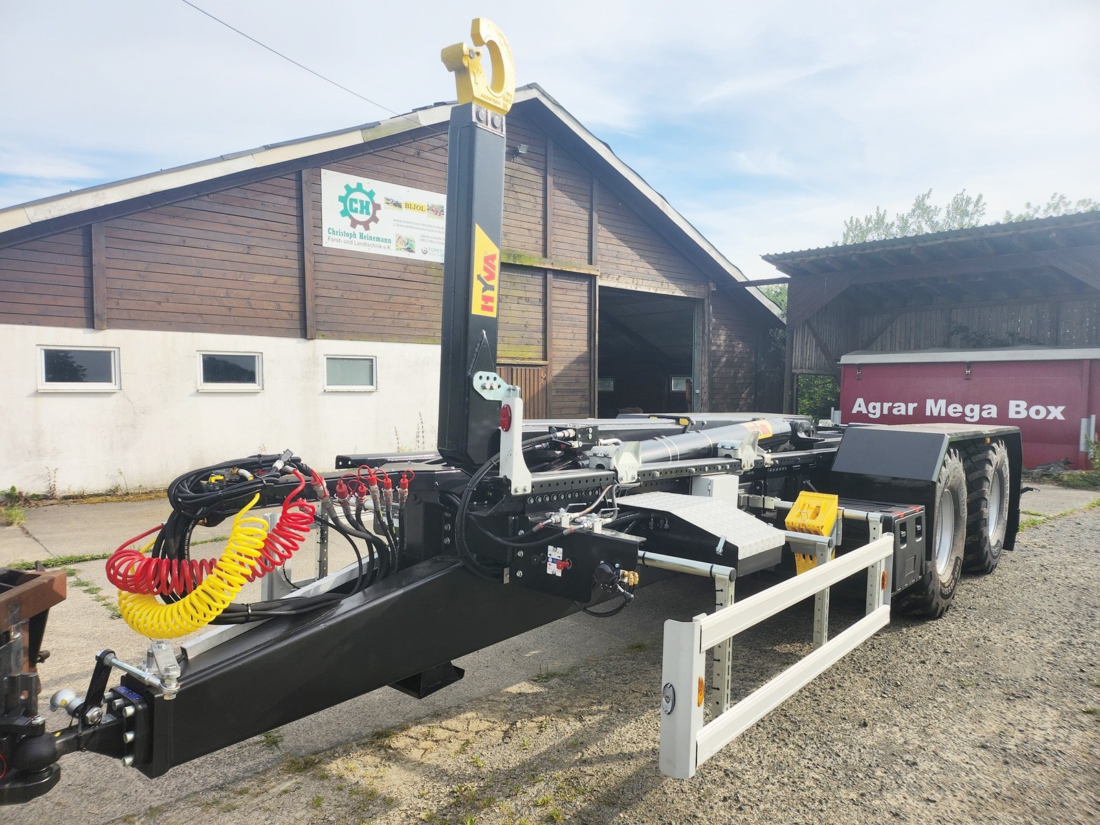 Abrollcontainer van het type Bijol/Heinemann Hakenlift BH 24, Neumaschine in Meschede (Foto 9)