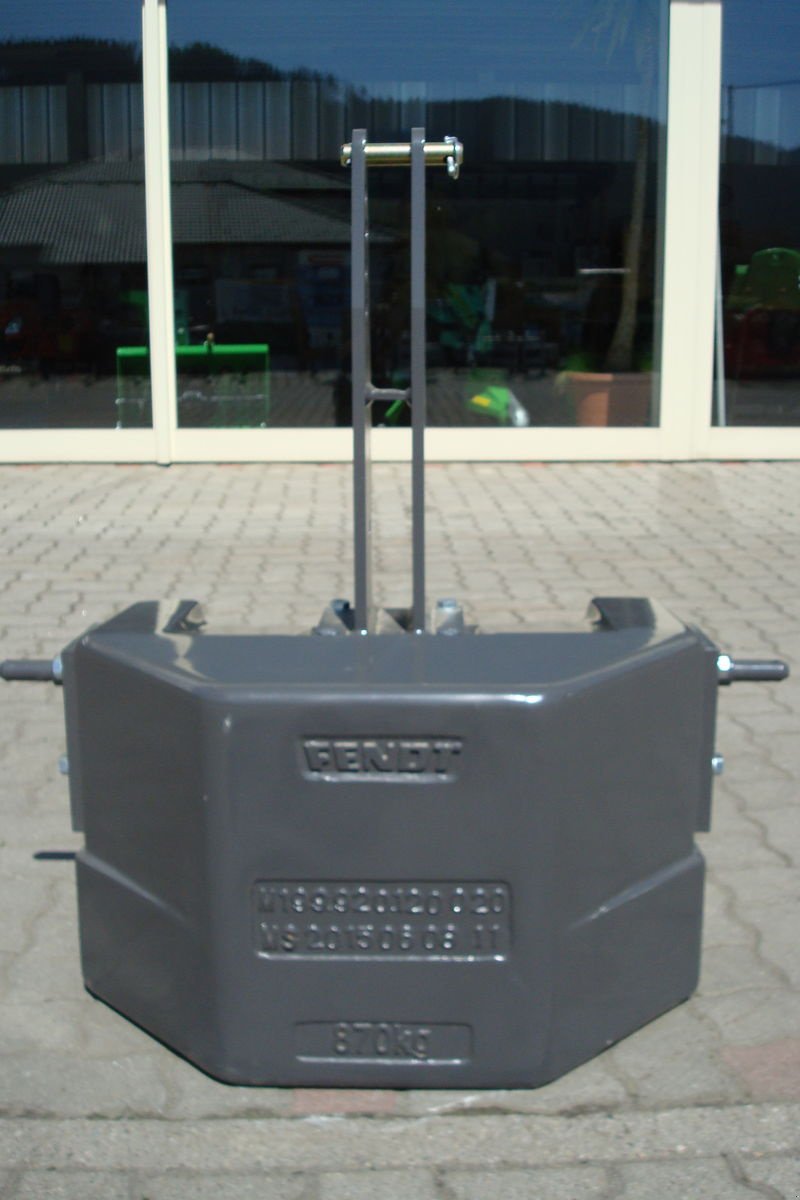 Frontgewicht του τύπου Fendt 870 kg, Neumaschine σε Judenburg (Φωτογραφία 1)