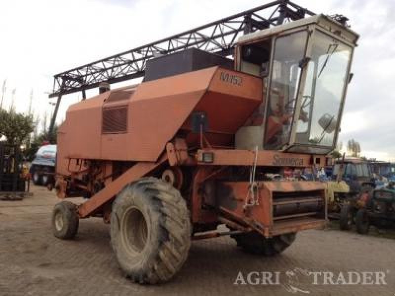 Sonstige Laverda M152 Combine harvester - technikboerse.com