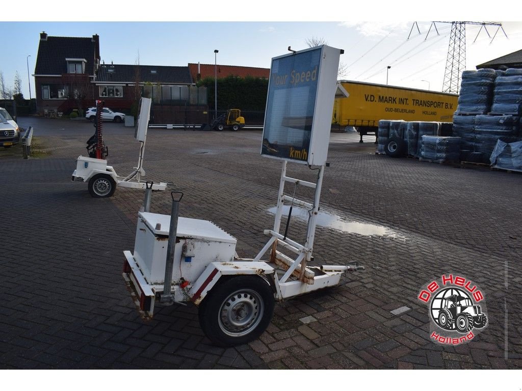 PKW-Anhänger van het type Sonstige Radar speed Sign wagen, Neumaschine in MIJNSHEERENLAND (Foto 2)