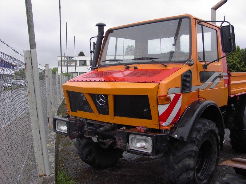 Mercedes-Benz U 1200 Unimog - technikboerse.com