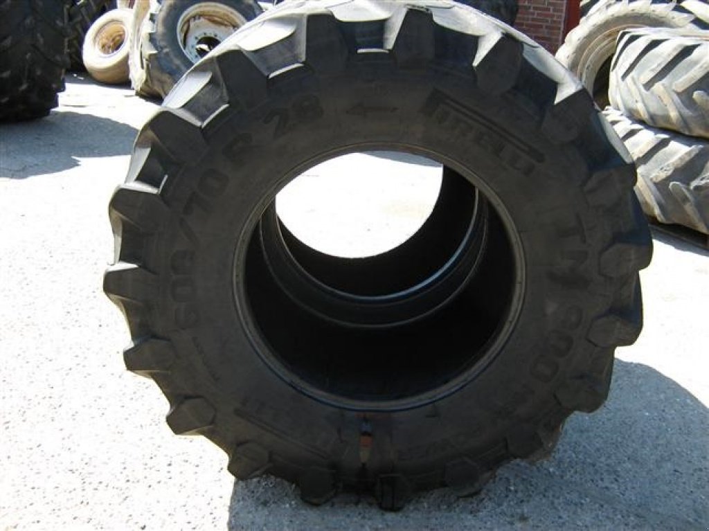 Reifen of the type Pirelli 600/70R28, Gebrauchtmaschine in Ribe (Picture 2)