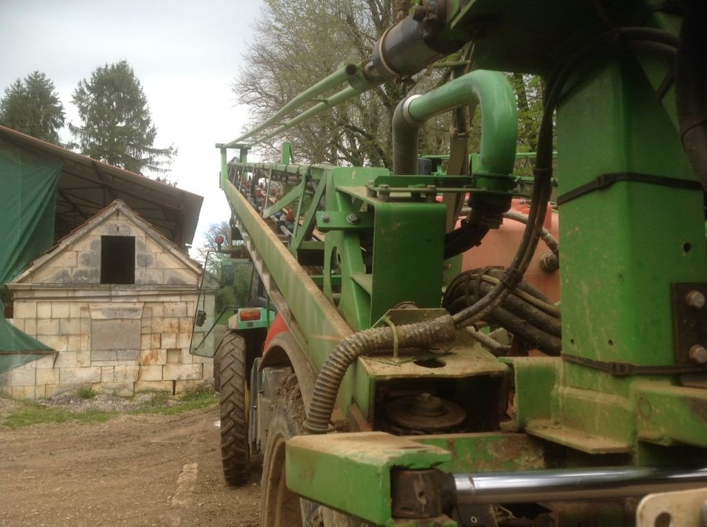 Feldspritze типа Sonstige SVX 400 S, Gebrauchtmaschine в SAINT LOUP (Фотография 8)