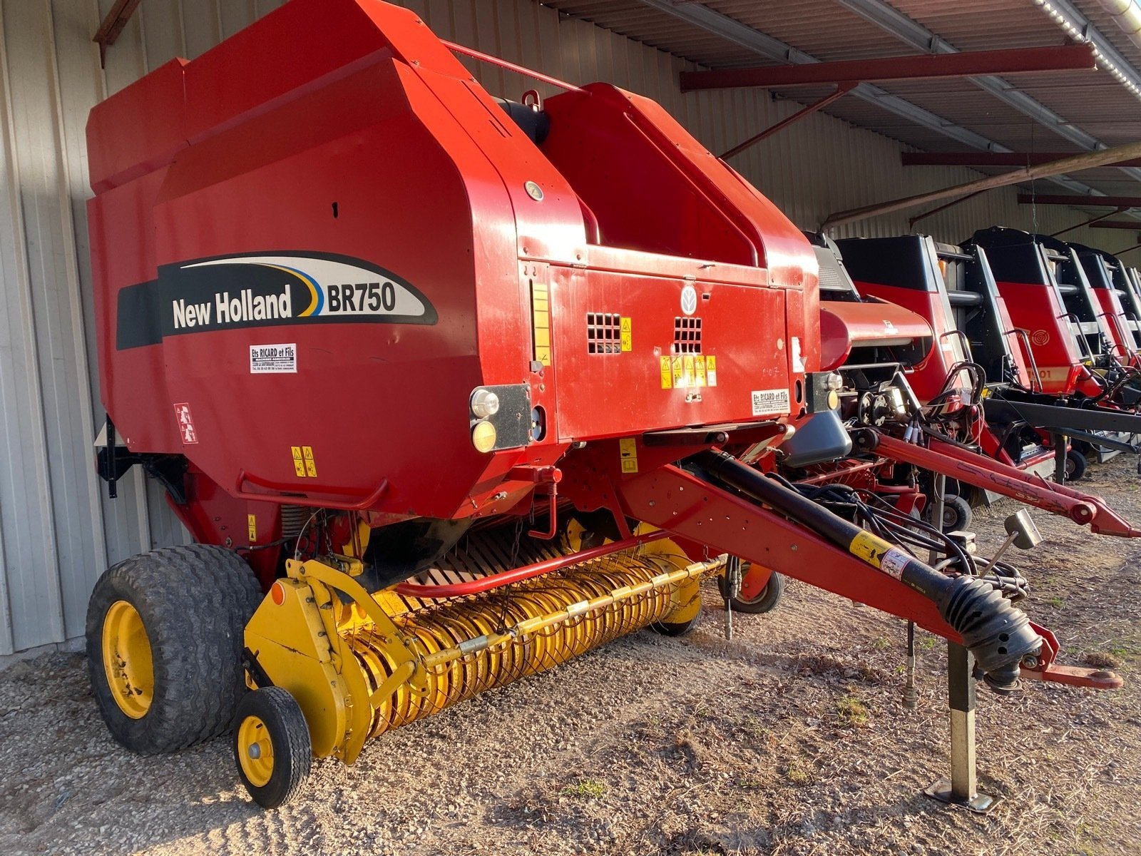 Rundballenpresse typu New Holland Presse à balles rondes BR750 New Holland, Gebrauchtmaschine w LA SOUTERRAINE (Zdjęcie 3)