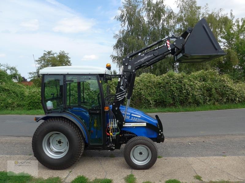 Weinbautraktor van het type Sonstige 550 Kabine Frontlader Schaufel 52PS Perkins Motor Neu, Neumaschine in Sülzetal OT Osterweddingen (Foto 9)