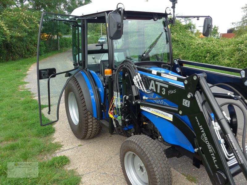 Weinbautraktor van het type Sonstige 550 Kabine Frontlader Schaufel 52PS Perkins Motor Neu, Neumaschine in Sülzetal OT Osterweddingen (Foto 12)