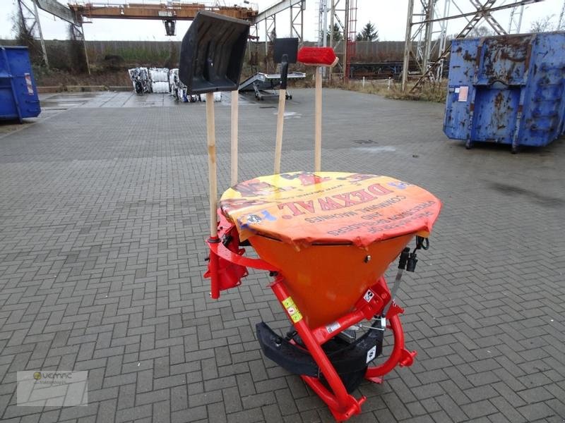 Schneepflug of the type Dexwal 300L Kommunal Streuer Salzstreuer Trichterstreuer NEU, Neumaschine in Sülzetal OT Osterweddingen (Picture 5)