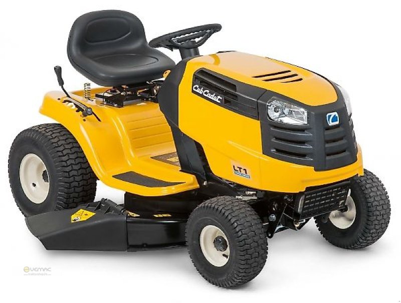 Rasenmäher tipa Cub Cadet LT1 NS96 Rasentraktor Traktor Aufsitzmäher Aufsitztraktor, Neumaschine u Sülzetal OT Osterweddingen (Slika 1)