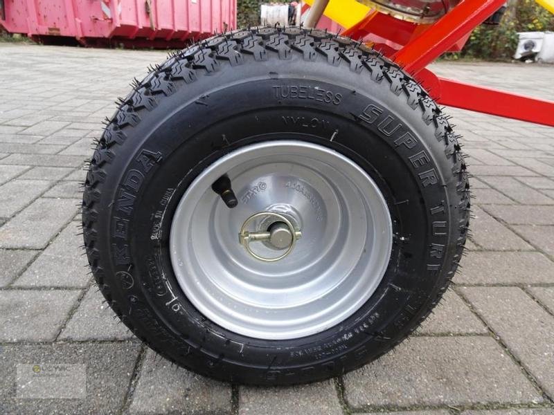 Schneepflug of the type Vemac Streuer 200L Salzstreuer Winterdienst ATV Quad Traktor NEU, Neumaschine in Sülzetal OT Osterweddingen (Picture 13)