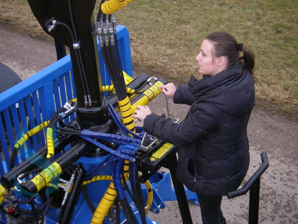 Rückewagen & Rückeanhänger tipa KTS 8,5 to + 6,4 m, Neumaschine u Dietramszell (Slika 12)