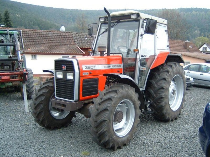 Massey Ferguson MF 390 TA Tractor - technikboerse.com