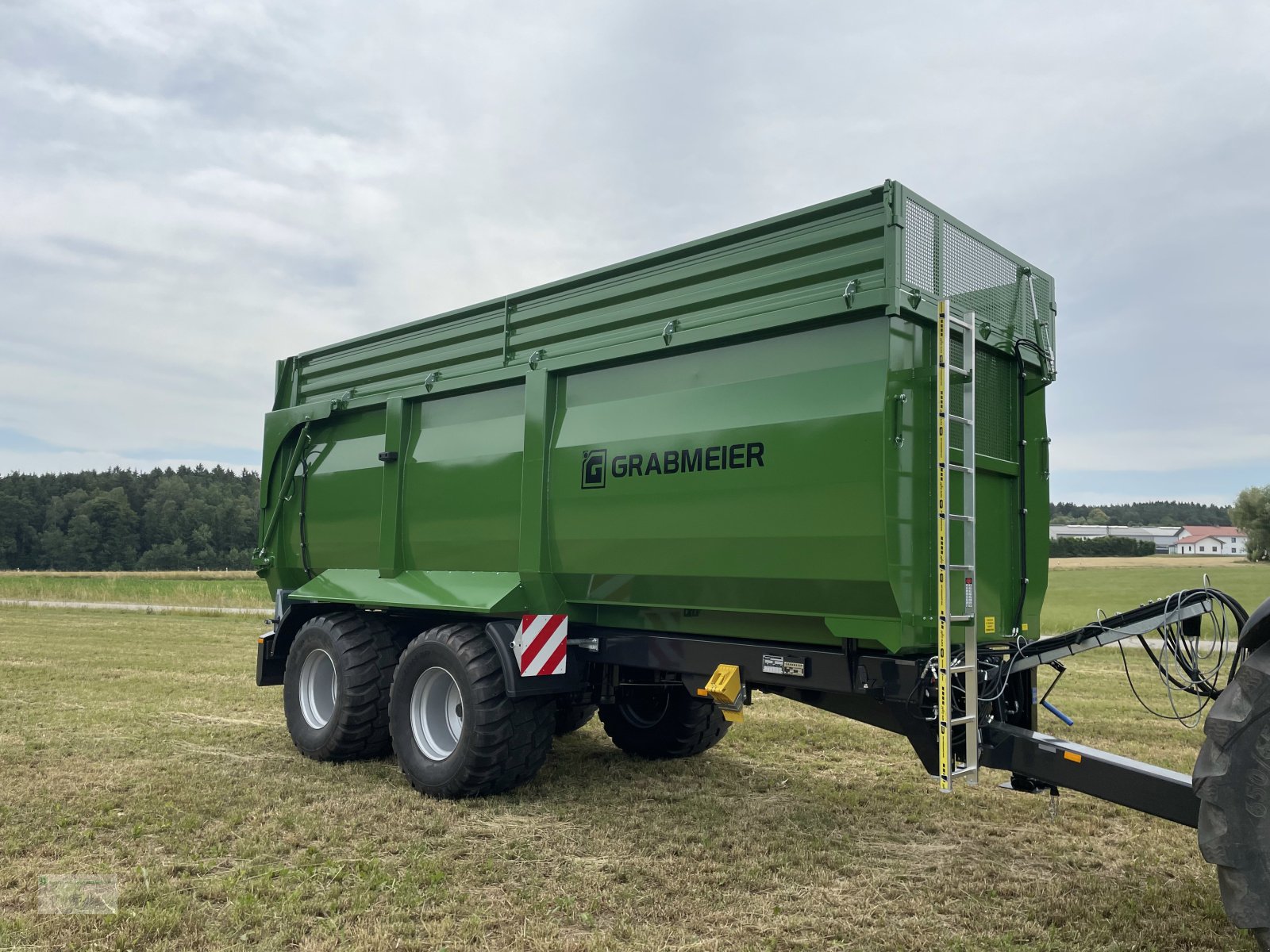 Muldenkipper Türe ait Grabmeier 23 t Muldenkipper, Neumaschine içinde Reisbach (resim 8)