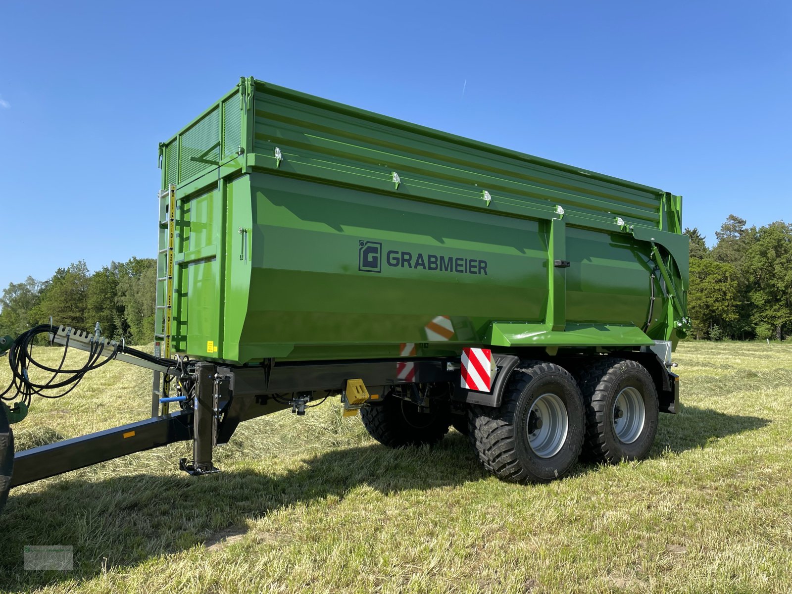 Kipper of the type Grabmeier Mulden Kipper, Neumaschine in Reisbach (Picture 24)