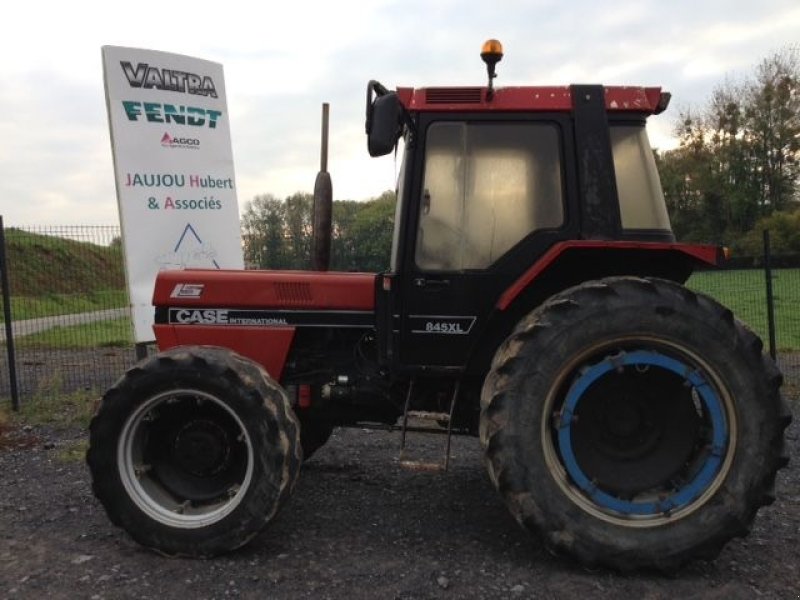 Case IH 845 XL Tracteur, 51490 PONTFAVERGER MORONVI - Technikboerse.com