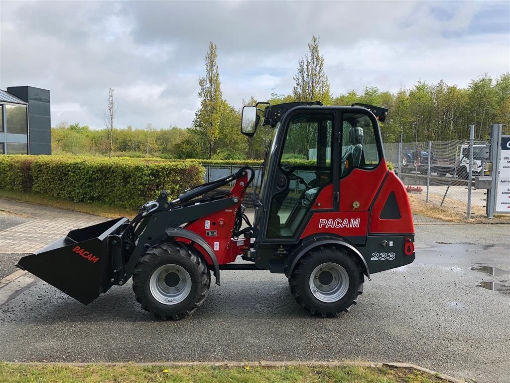 Kompaktlader typu Sonstige 3040 Kabine 2 Ton, Gebrauchtmaschine v Herning (Obrázok 6)