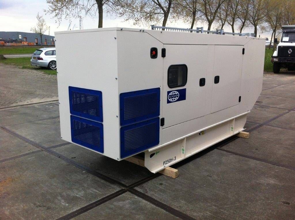 Notstromaggregat Türe ait Sonstige FG Wilson P275 - 275 kVA Generator - DPX-16014, Neumaschine içinde Oudenbosch (resim 4)