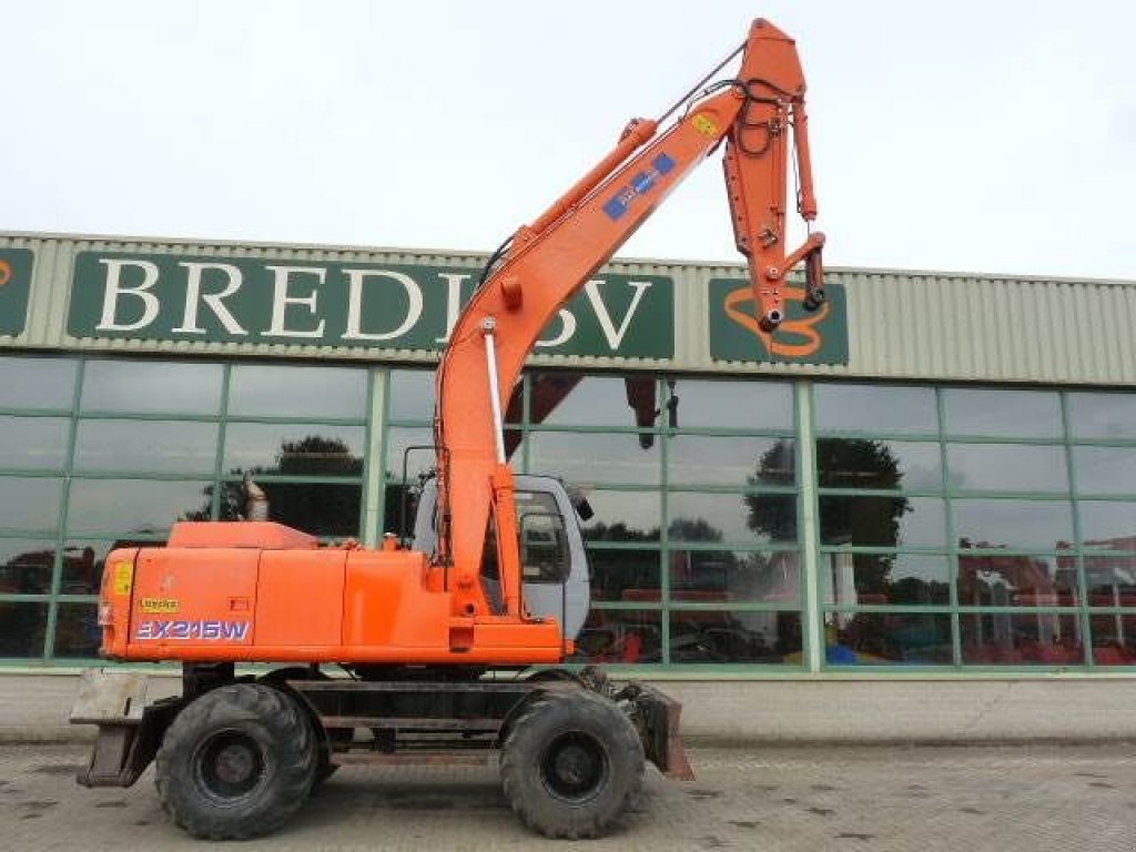 Mobilbagger du type Sonstige FIAT-HITACHI EX 215 W, Neumaschine en Roosendaal (Photo 1)