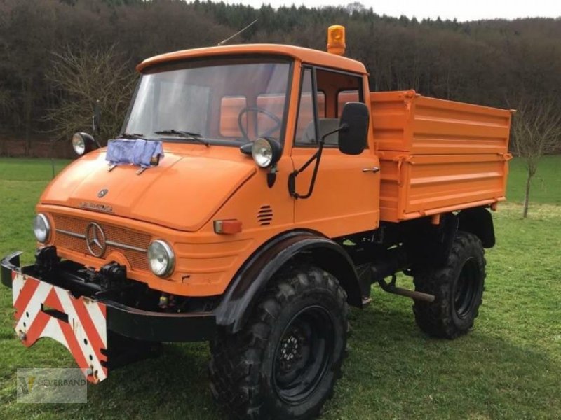 Mercedes Benz Unimog кабина