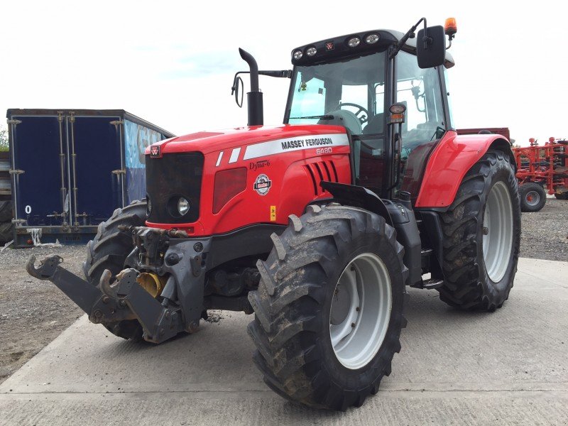 Massey Ferguson 6480 DYNA 6 Tractor - technikboerse.com