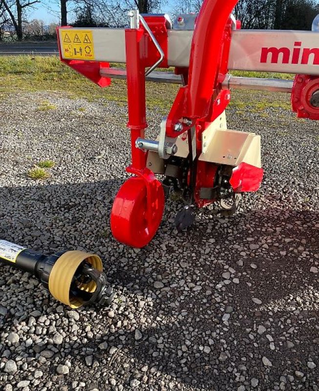 Bodenfräse des Typs Minos Agri Reihenfräse T-SCM-2-A, Neumaschine in Münstermaifeld (Bild 13)